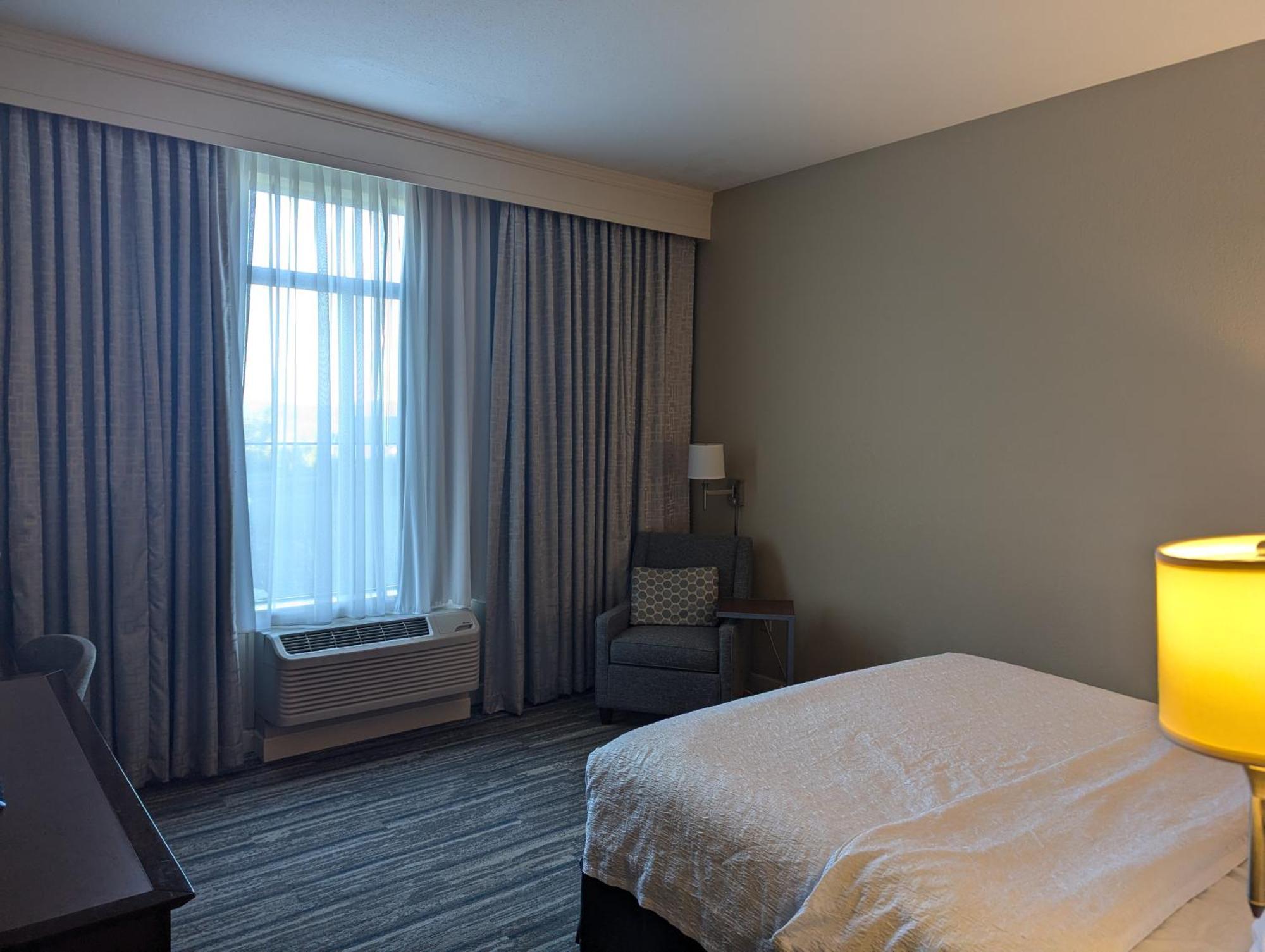 Hampton Inn & Suites Cazenovia, Ny Экстерьер фото