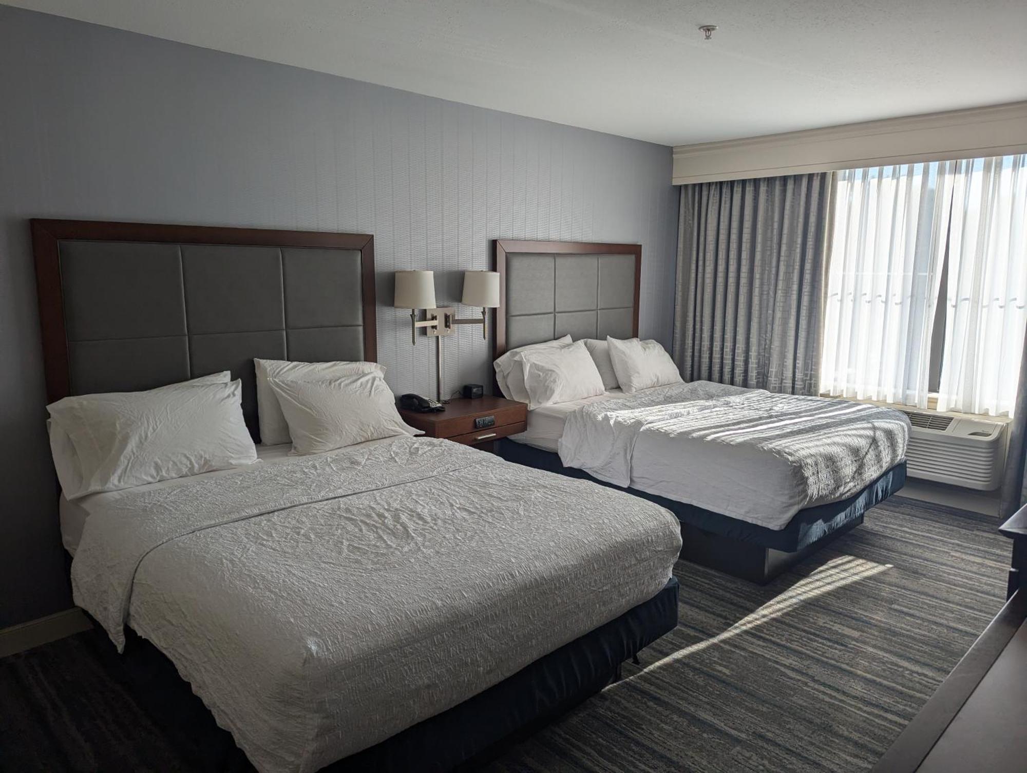 Hampton Inn & Suites Cazenovia, Ny Экстерьер фото