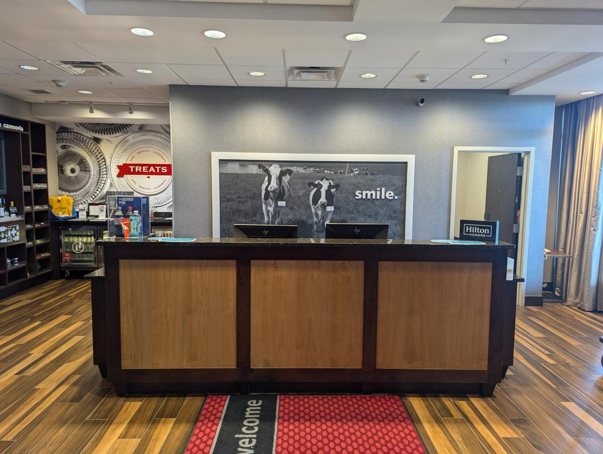 Hampton Inn & Suites Cazenovia, Ny Экстерьер фото